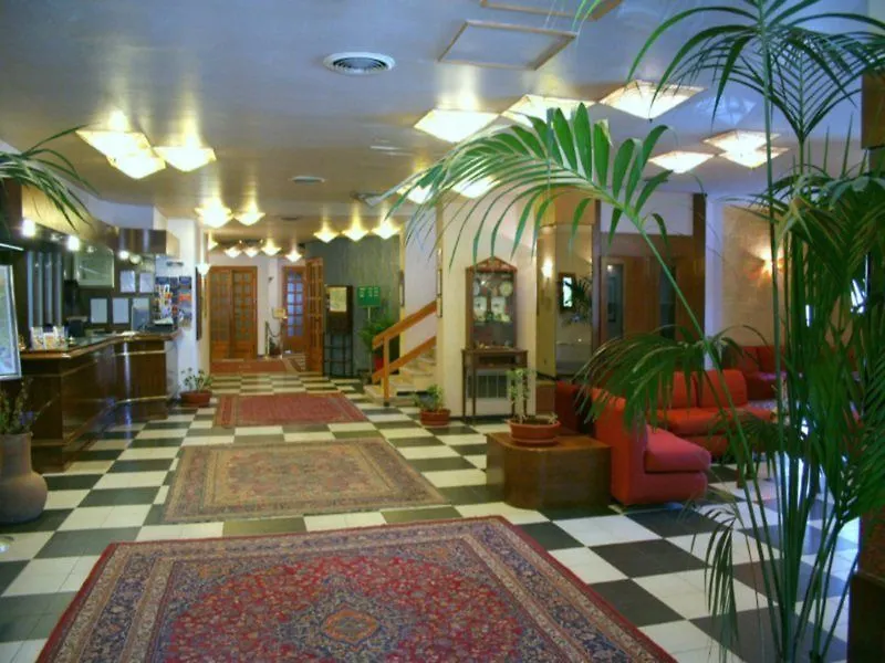 Hotel Tre Torri 빌라지오 모제 3*,  이탈리아